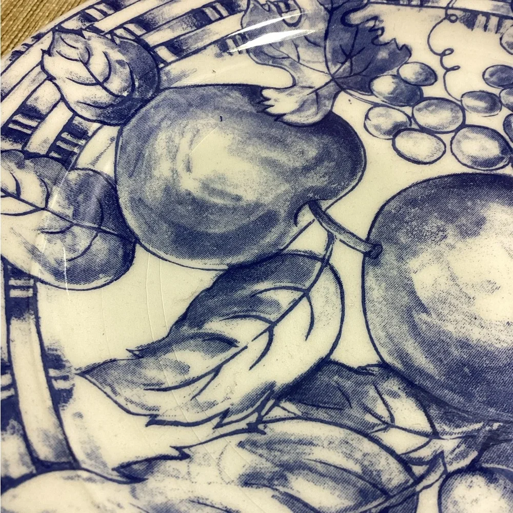 Blue and White Basket Weave with fruit 8.25” Plates set of 4 - Picture 4 of 4